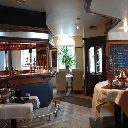 Restaurant von Innen: Thekenansicht